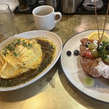 Kitchen Story - Tornado Galbi Omurice Breakfast and Mascarpone Stuffed Deep Fried French Toast - Breakfast & Brunch Near Me - Oakland, California