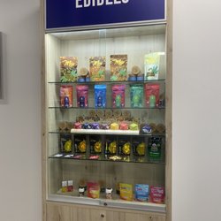Lake Life Farms - Edibles display