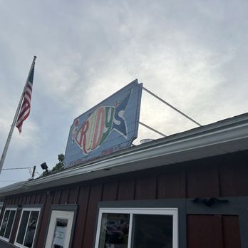 Rudy's Lakeside Drive-In - Seafood Near Me - Oswego, New York Rudy's Lakeside Drive-In - Seafood Near Me - Oswego, New York