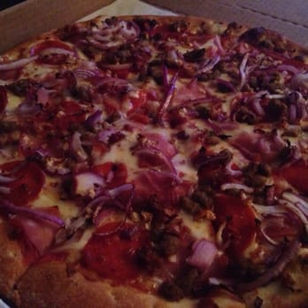 Pizza Go - Meat lover deluxe with garlic - Pizza Near Me - Los Angeles, California