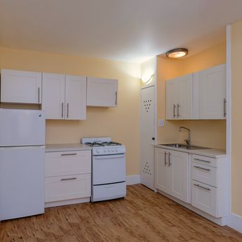 Rio Grande Square - Student Apartments - Kitchen area - Apartments Near Me - Austin, Texas Rio Grande Square - Student Apartments - Kitchen area - Apartments Near Me - Austin, Texas