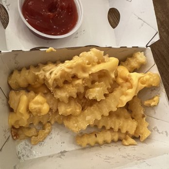 Shake Shack Upper West Side - Cheese fries with 1/8 cheese - Fast Food Near Me - New York, New York Shake Shack Upper West Side - Cheese fries with 1/8 cheese - Fast Food Near Me - New York, New York