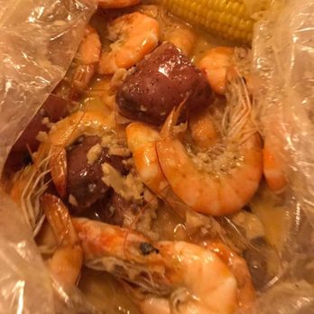 theBoil - 2lb Shrimp in Garlic Butter Sauce - Cajun/Creole Near Me - New York, New York theBoil - 2lb Shrimp in Garlic Butter Sauce - Cajun/Creole Near Me - New York, New York