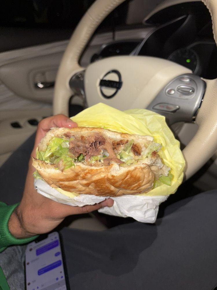 Tucker's Grill & Taqueria