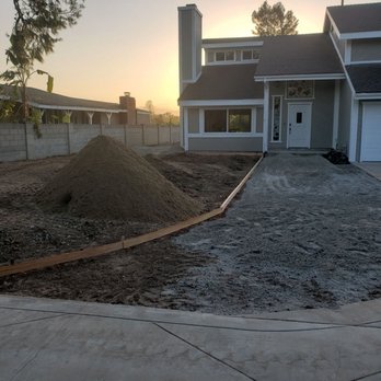 AMDM Tree Service - progress - outline of pavers - Landscaping Near Me - Anaheim, California