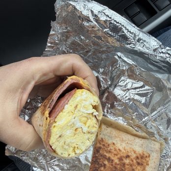 True Salvage Cafe - Mostly eggs hardly no TH in the sandwich. - Gluten-Free Near Me - Maplewood, New Jersey