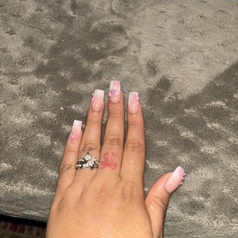 Nail City - Acrylic ombré with charms - Nail Salons Near Me - Clarksville, Tennessee Nail City - Acrylic ombré with charms - Nail Salons Near Me - Clarksville, Tennessee