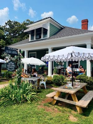 Triple Crown Bakery by null