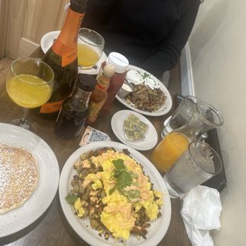Breakfast House - Breakfast & Brunch Near Me - Chicago, Illinois Breakfast House - Breakfast & Brunch Near Me - Chicago, Illinois