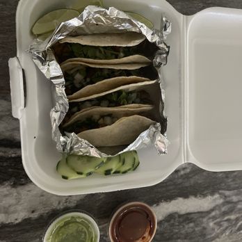Tacos la Mixteca - Food Trucks Near Me - Pensacola, Florida Tacos la Mixteca - Food Trucks Near Me - Pensacola, Florida