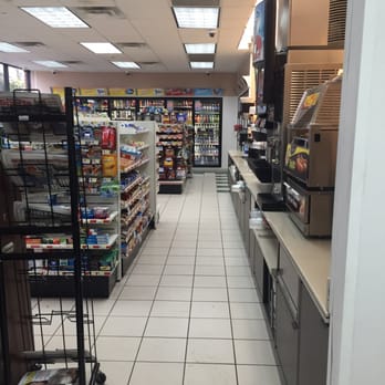 Speedway - Clean organized aisles - Gas Stations Near Me - Westbury, New York