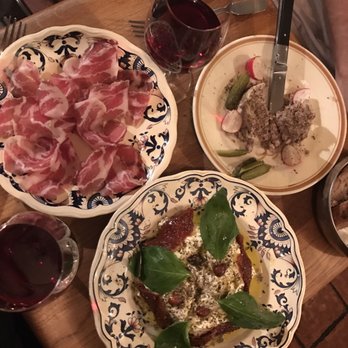 La Crèmerie - Wine Bars Near Me - Paris, 75 La Crèmerie - Wine Bars Near Me - Paris, 75