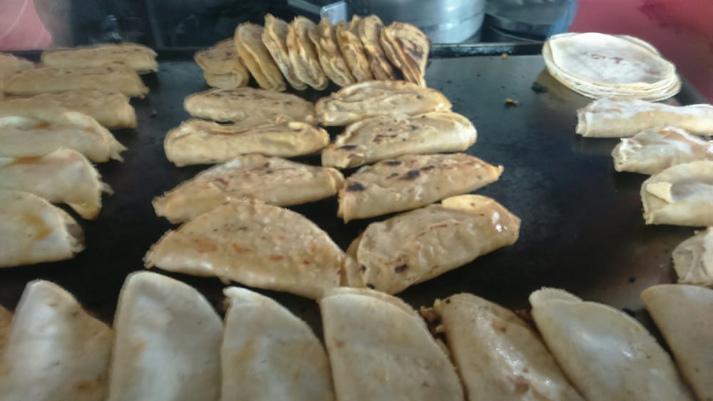 TACOS BARBACOA EL TORITO Updated June 2024 Av. Alemania 1647