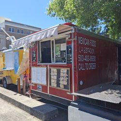 La Estacion Mexican Food - The cart