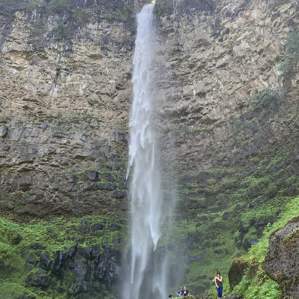 Watson Falls - Immense and breathtaking - Hiking Near Me - Watson Falls, Oregon Watson Falls - Immense and breathtaking - Hiking Near Me - Watson Falls, Oregon