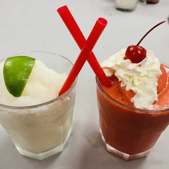 Peter Chu's Skyroom - Non-alcoholic margarita and strawberry drink - Chinese Near Me - Redding, California
