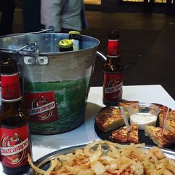 100 Montaditos