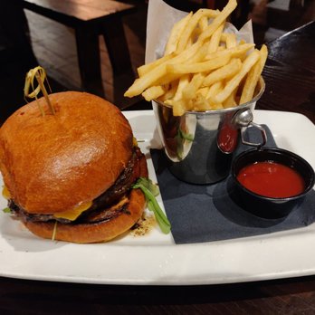 Common Theory - CT Burger - Gastropubs Near Me - San Diego, California Common Theory - CT Burger - Gastropubs Near Me - San Diego, California
