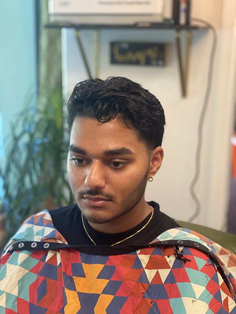 Busone’s Barbershop Logo