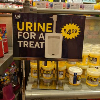 IT'SUGAR - Candy Stores Near Me - Universal City, California
