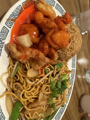 Golden Star Chinese & American Restaurant by null