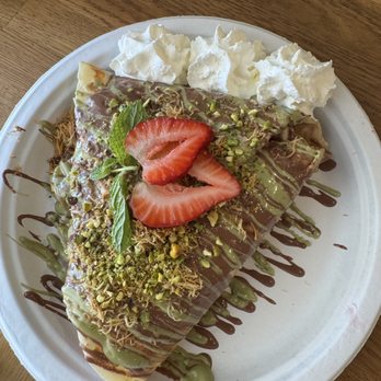 Fraise Cafe - Dubai Style Classic Crepes - Creperies Near Me - Fullerton, California