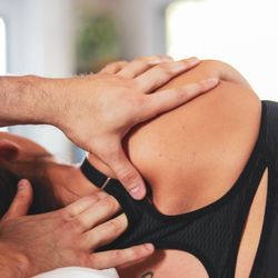 Ryan's Rolfing - Neck and upper back work
