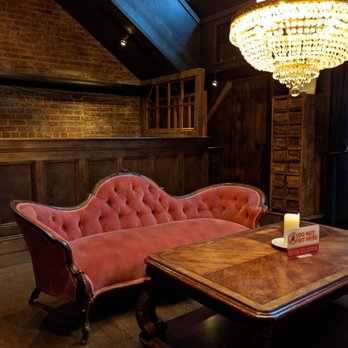 Ainslie - Upstairs lounge area - Beer Gardens Near Me - Brooklyn, New York Ainslie - Upstairs lounge area - Beer Gardens Near Me - Brooklyn, New York