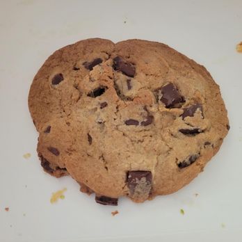 Ciao Amore - Chocolate Chip Cookie - Desserts Near Me - Miami Beach, Florida