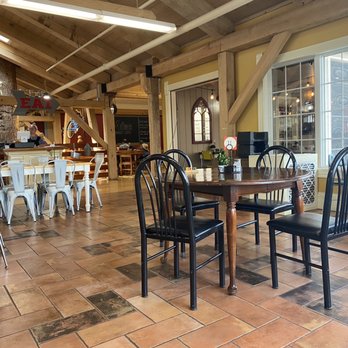 Millie's Market Cafe - tables and chairs - Sandwiches Near Me - Shipshewana, Indiana Millie's Market Cafe - tables and chairs - Sandwiches Near Me - Shipshewana, Indiana