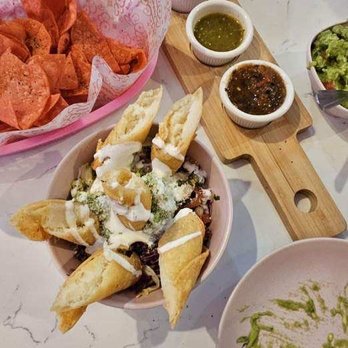 Taquero Mucho - Mexican Near Me - Austin, Texas Taquero Mucho - Mexican Near Me - Austin, Texas