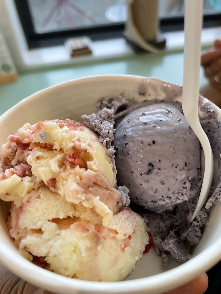 Tin Cup Ice Cream & Desserts Logo