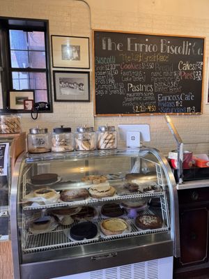 Enrico Biscotti Co. by null