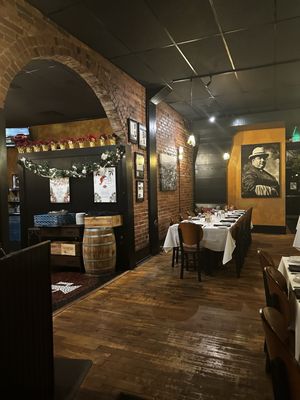 Iozzo's Garden of Italy by null