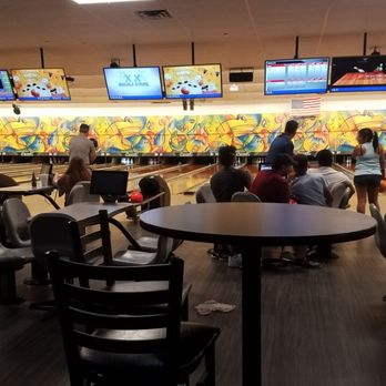 SpareZ - Inside - Bowling Near Me - Davie, Florida SpareZ - Inside - Bowling Near Me - Davie, Florida