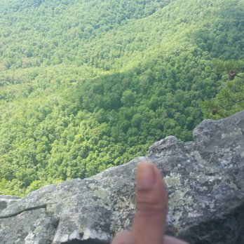Buzzard Rock North Trail - One of the views if you keep pushing - Hiking Near Me - Front Royal, Virginia