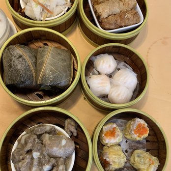 LN1380 - Beef Tripe, Tofu Skin Rolls, Lotus Leaf Sticky Rice, Har Gao, Steamed Pork Riblets & Shumai - Seafood Near Me - Little Neck, New York