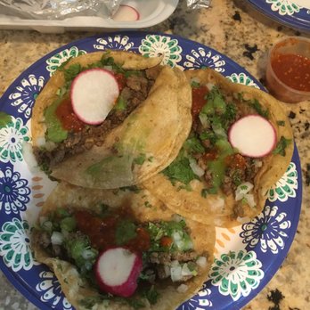 Taquitos Uruapan - Carne Asada tacos - Food Stands Near Me - Cincinnati, Ohio