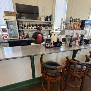 Phil's Fish Market & Eatery - Bar - Seafood Near Me - Castroville, California Phil's Fish Market & Eatery - Bar - Seafood Near Me - Castroville, California