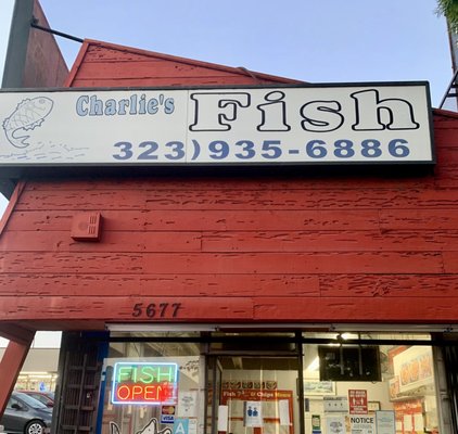 Charlie's Fish & Chip by null