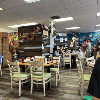 Kountry Style Kitchen Restaurant - Inside of the Restaurant - Breakfast & Brunch Near Me - Ewa Beach, Hawaii