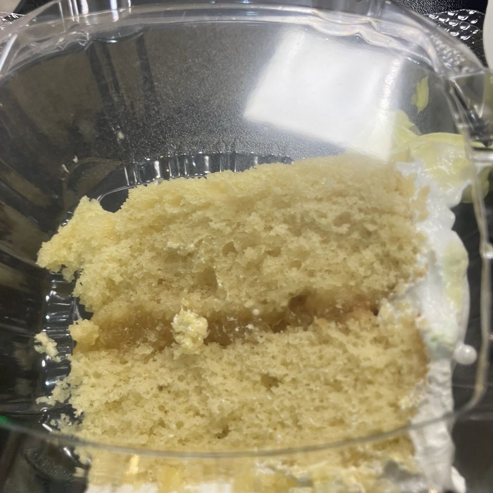 Plato Bueno - Pineapple cake - heaven - Dominican Near Me - Glassboro, New Jersey