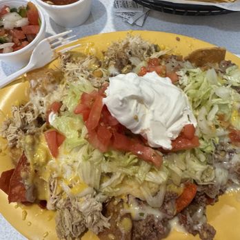 Fajita Express Mexican Grill - Nachos Supreme - Mexican Near Me - San Antonio, Texas