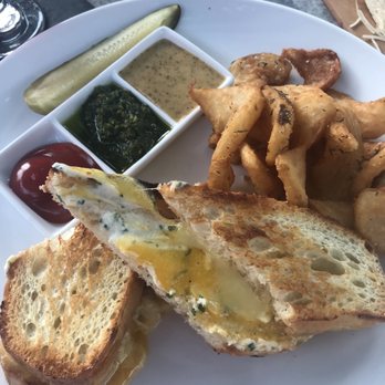 Murrayhill Taphouse - Grilled cheese - Beer Bar Near Me - Beaverton, Oregon Murrayhill Taphouse - Grilled cheese - Beer Bar Near Me - Beaverton, Oregon
