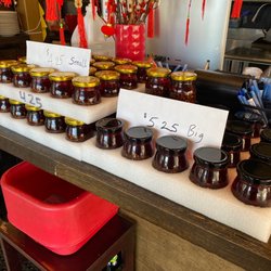 Pho Ton - Cool idea they sell the chilli oil to go!