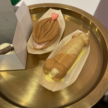 Kinky’s Dessert Bar - Beg for More Banana, Talk Dirty to Me Strawberry - Desserts Near Me - New York, New York Kinky’s Dessert Bar - Beg for More Banana, Talk Dirty to Me Strawberry - Desserts Near Me - New York, New York