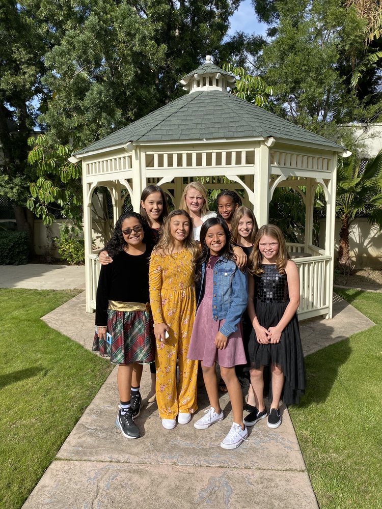 CLUTCH UP SOFTBALL ACADEMY 11 Photos 13748 Iroquois Pl, Chino