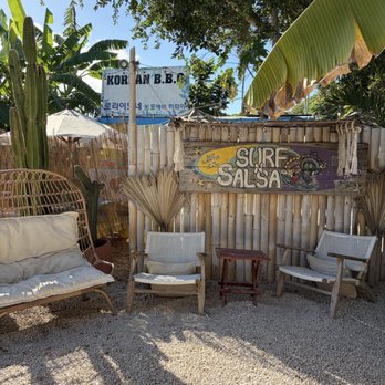 Surf N Salsa - Front seating/waiting area - Mexican Near Me - Waialua, Hawaii Surf N Salsa - Front seating/waiting area - Mexican Near Me - Waialua, Hawaii