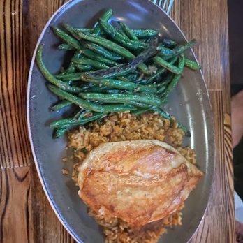 Bosscat Kitchen & Libations - Cajun Brick Chicken - New American Near Me - Woodlands, Texas Bosscat Kitchen & Libations - Cajun Brick Chicken - New American Near Me - Woodlands, Texas