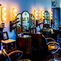 Salon 22 - Salon 22 reinvented.